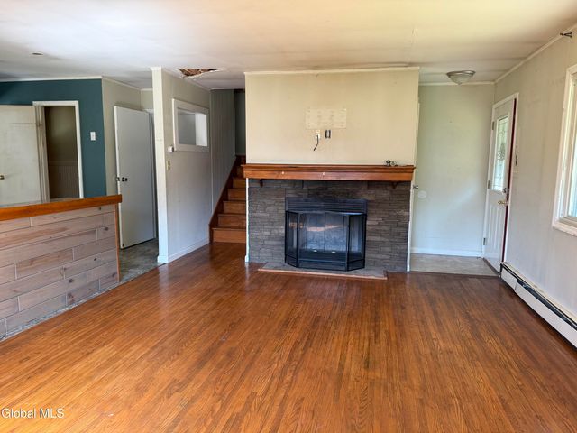 396 County Highway 126, Broadalbin, NY 12025