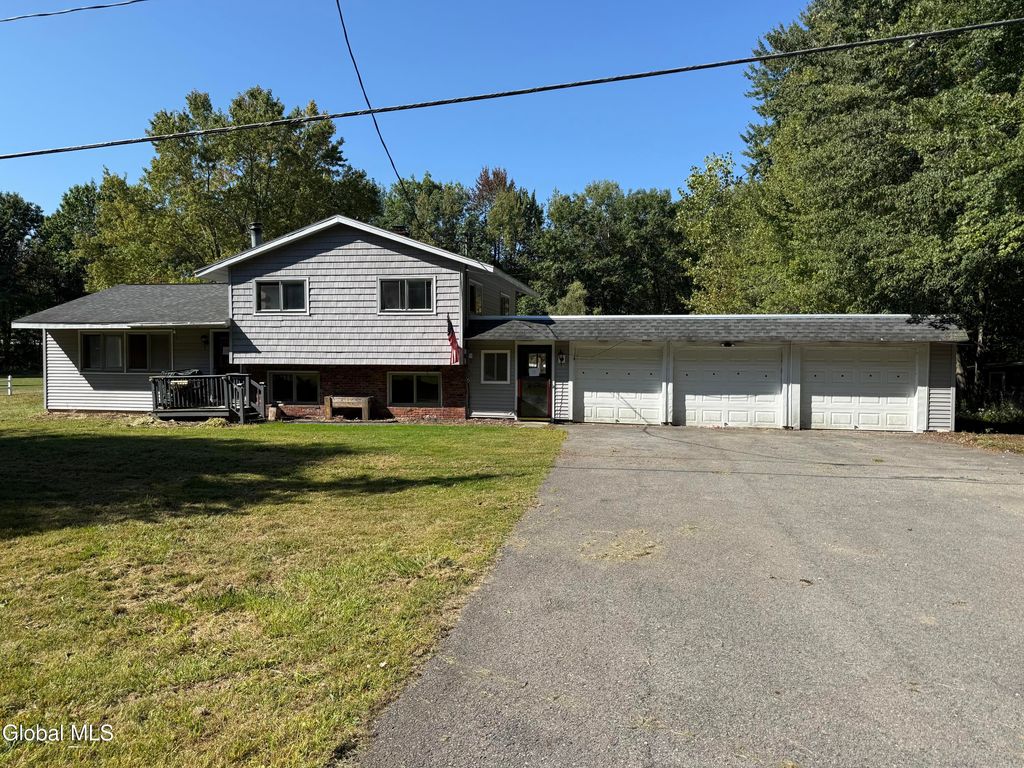 396 County Highway 126, Broadalbin, NY 12025