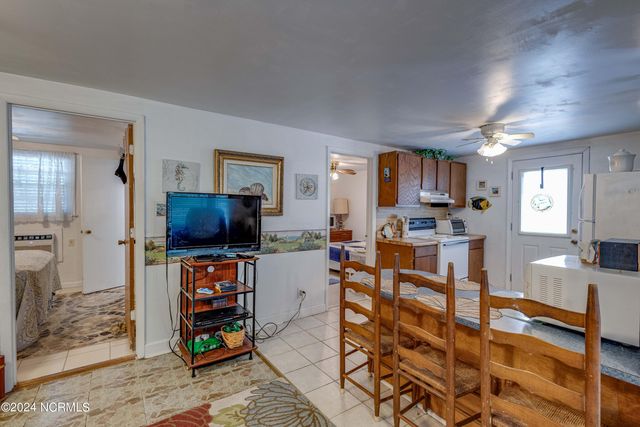 111 E Terminal Boulevard, Atlantic Beach, NC 28512