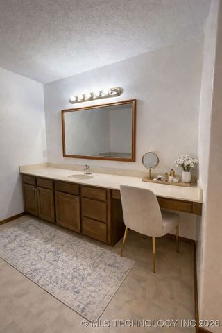 70159 S 336 Road, Wagoner, OK 74467