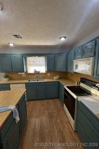 70159 S 336 Road, Wagoner, OK 74467