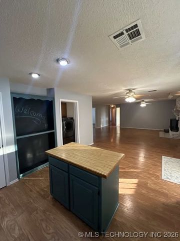 70159 S 336 Road, Wagoner, OK 74467