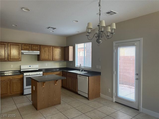 10838 Avenzano Street, Las Vegas, NV 89141