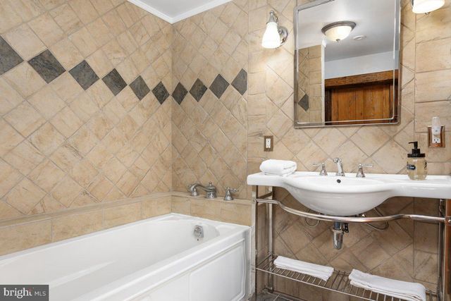 315 GANDERS RD, Luray, VA 22835