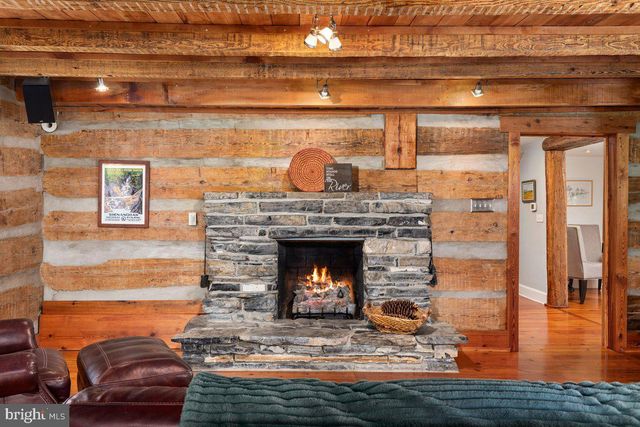 315 GANDERS RD, Luray, VA 22835