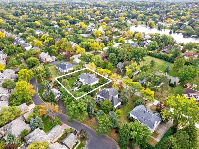 15W601 81st Street, Burr Ridge, IL 60527