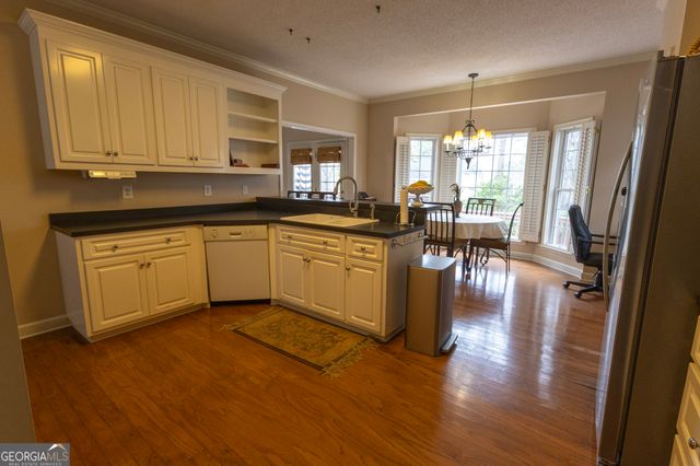 169 Brookefield Drive, Macon, GA 31210