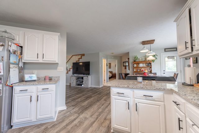 207 Clover Pointe Drive, Somerset, KY 42503