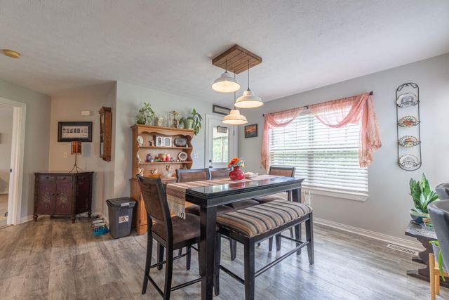 207 Clover Pointe Drive, Somerset, KY 42503