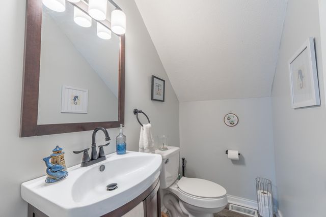 207 Clover Pointe Drive, Somerset, KY 42503