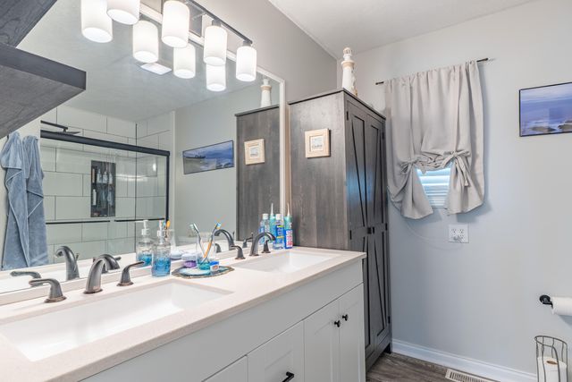 207 Clover Pointe Drive, Somerset, KY 42503
