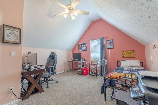 207 Clover Pointe Drive, Somerset, KY 42503