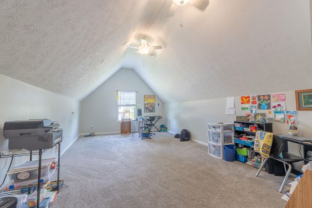 207 Clover Pointe Drive, Somerset, KY 42503