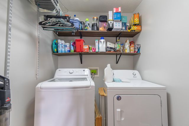 207 Clover Pointe Drive, Somerset, KY 42503
