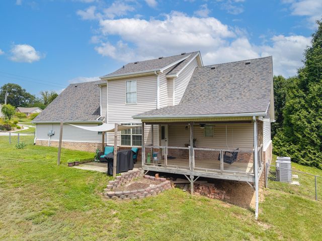 207 Clover Pointe Drive, Somerset, KY 42503