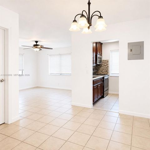 2225 Polk St 1B, Hollywood, FL 33020