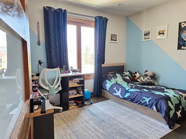 126 Borris Circle, Streamwood, IL 60107