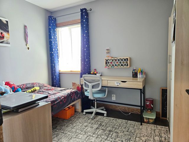 126 Borris Circle, Streamwood, IL 60107