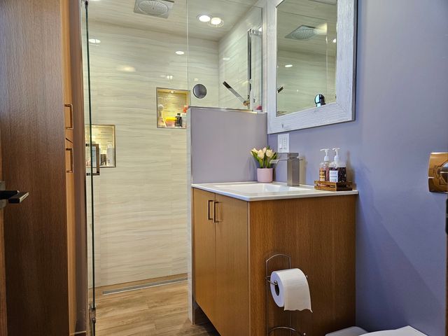 126 Borris Circle, Streamwood, IL 60107