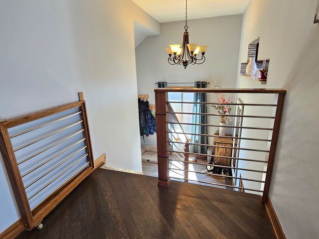 126 Borris Circle, Streamwood, IL 60107