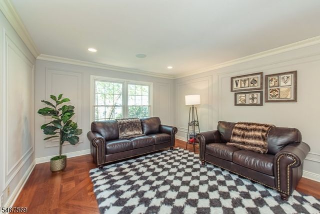 11 Flanders Dr, Montville Twp., NJ 07058