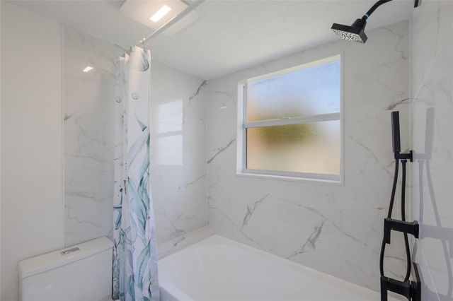 214 85TH STREET, Holmes Beach, FL 34217