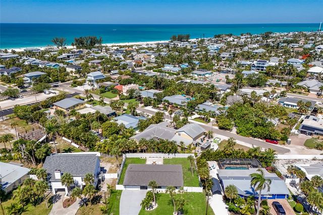 214 85TH STREET, Holmes Beach, FL 34217