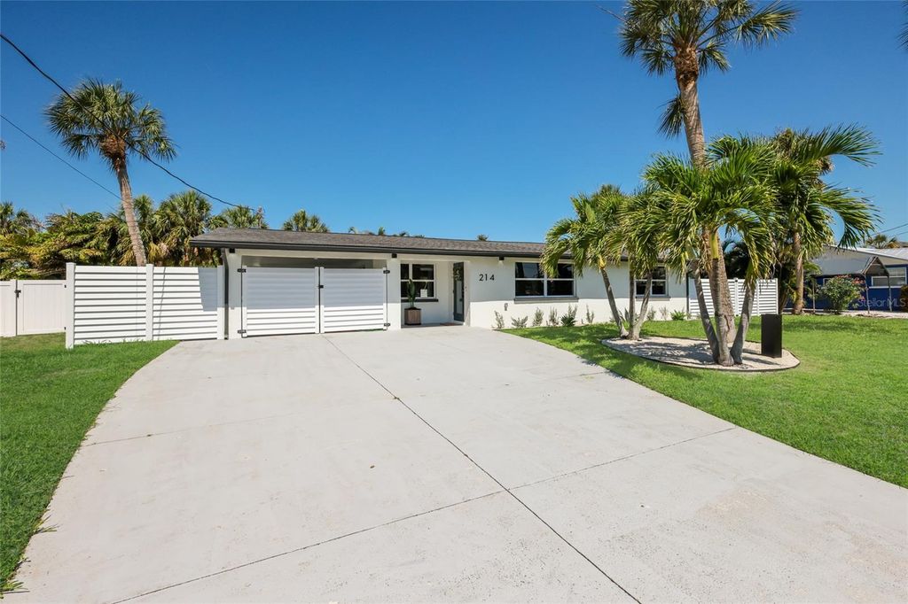 214 85TH STREET, Holmes Beach, FL 34217