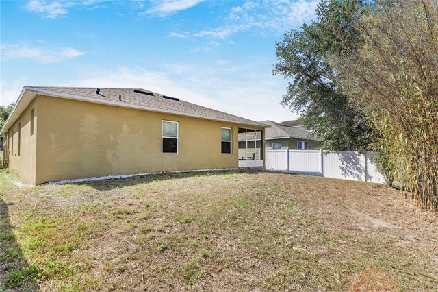 345 RED KITE DR, Groveland, FL 34736