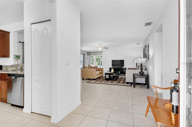 345 RED KITE DR, Groveland, FL 34736