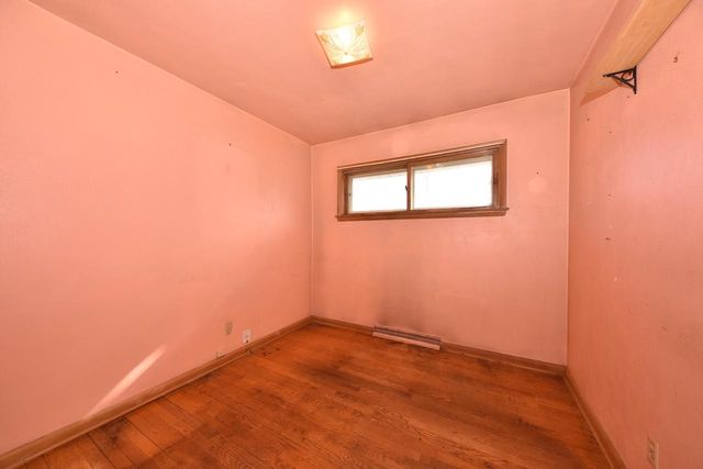 1115 2nd AVENUE, Grafton, WI 53024