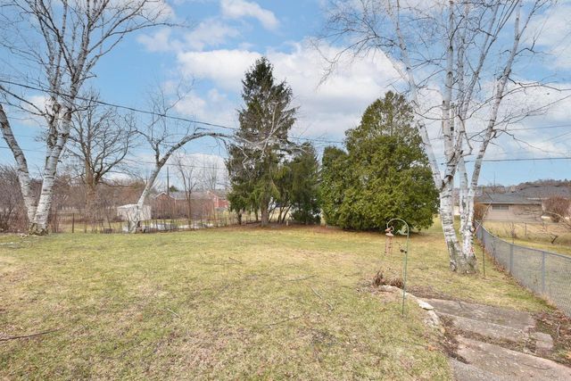 1115 2nd AVENUE, Grafton, WI 53024