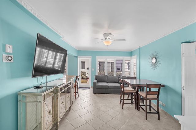 1187 Hillsboro Mile 9E, Hillsboro Beach, FL 33062
