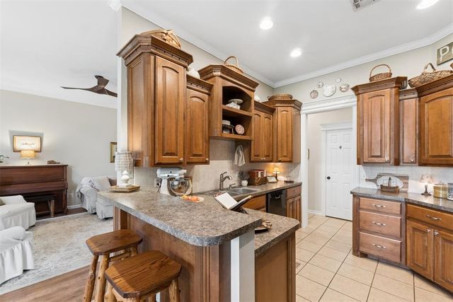 1621 Four Lakes Drive, Blanchard, OK 73010