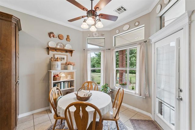 1621 Four Lakes Drive, Blanchard, OK 73010