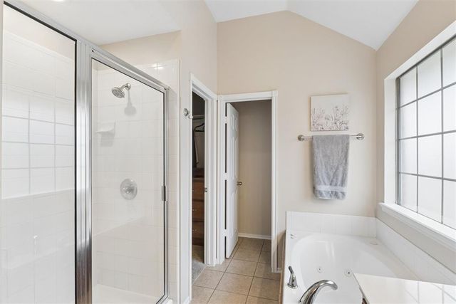 1621 Four Lakes Drive, Blanchard, OK 73010