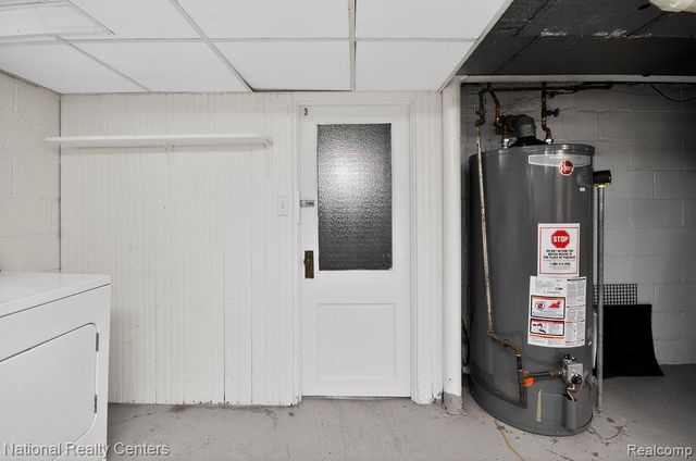 15105 Maplewood Avenue, Eastpointe, MI 48021