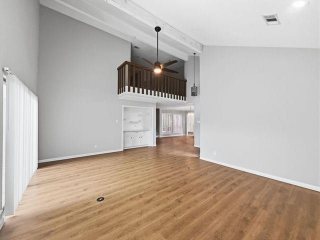 168 Old Bridge Lake Street, Houston, TX 77069