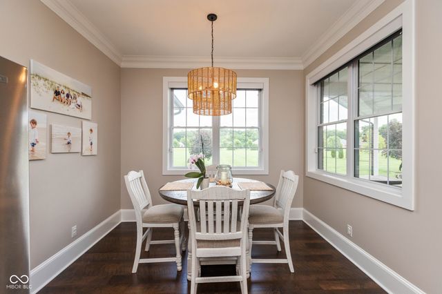 1055 Golden Leaf Drive, Martinsville, IN 46151