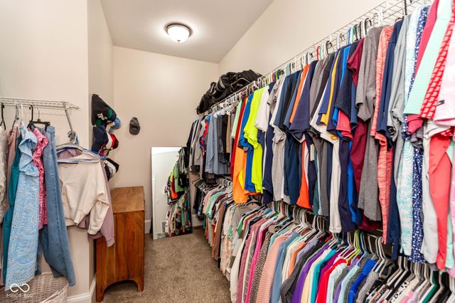 1055 Golden Leaf Drive, Martinsville, IN 46151