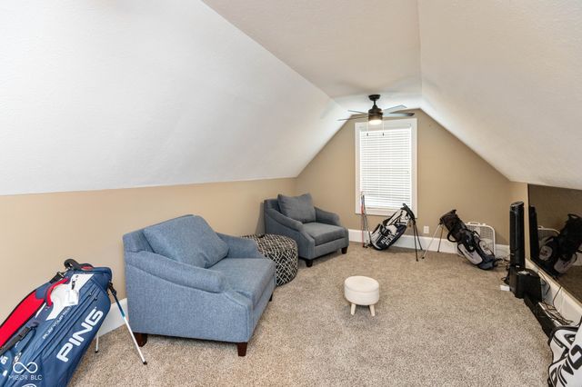 1055 Golden Leaf Drive, Martinsville, IN 46151