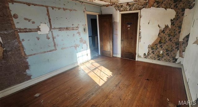 6025 W Cabanne Place, St Louis, MO 63112