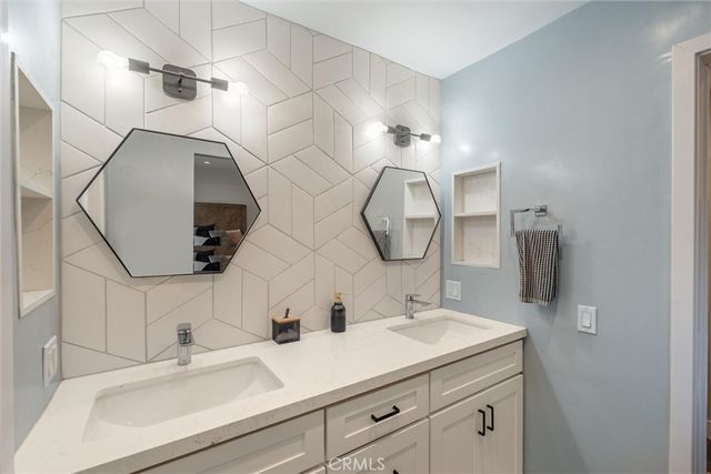 1116 Palo Verde, Long Beach, CA 90815