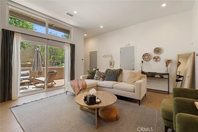 1116 Palo Verde, Long Beach, CA 90815