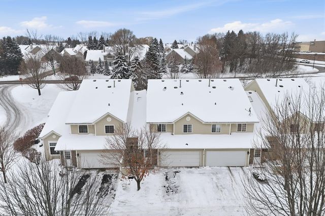 8864 Spring Lane, Woodbury, MN 55125