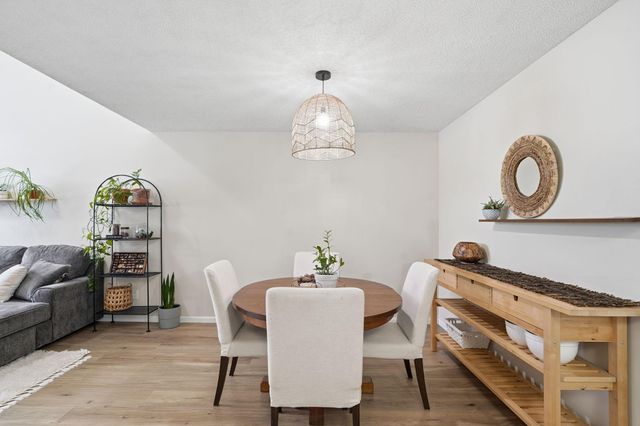 8864 Spring Lane, Woodbury, MN 55125