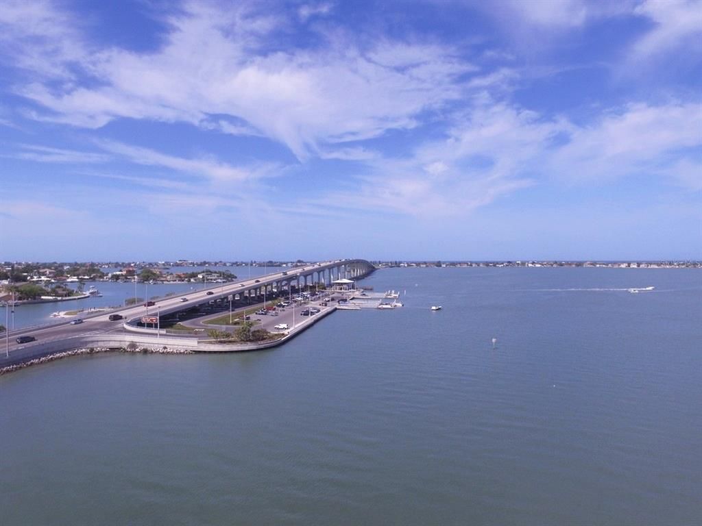 100 BLUFF VIEW DRIVE 401A, Belleair Bluffs, FL 33770