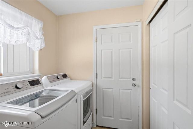 2918 N Woodfield Drive, Wasilla, AK 99654