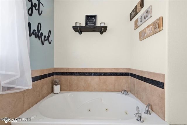 2918 N Woodfield Drive, Wasilla, AK 99654