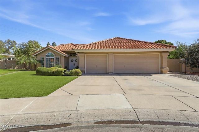 1511 W Corona Drive, Chandler, AZ 85224